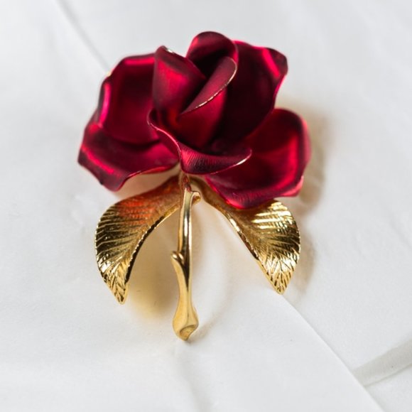 Red Rose Brooch by Cerrito Vintage - Picture 1 of 8